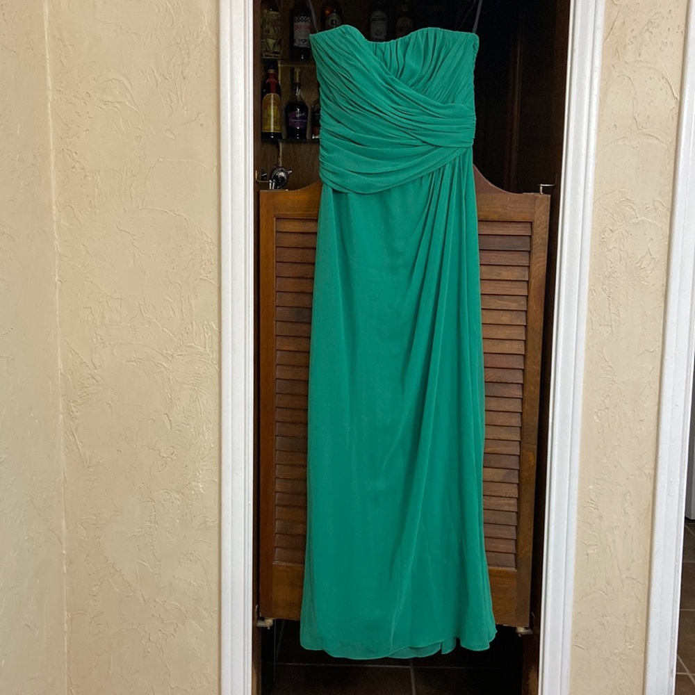 Strapless Formal Dress